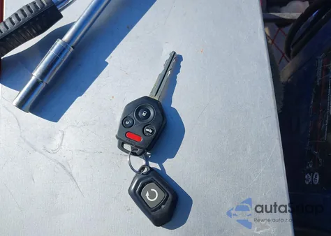 2015 Subaru Legacy 2.5I Premium z USA, uszkodzony, nr VIN 4S3BNAE63F3015824